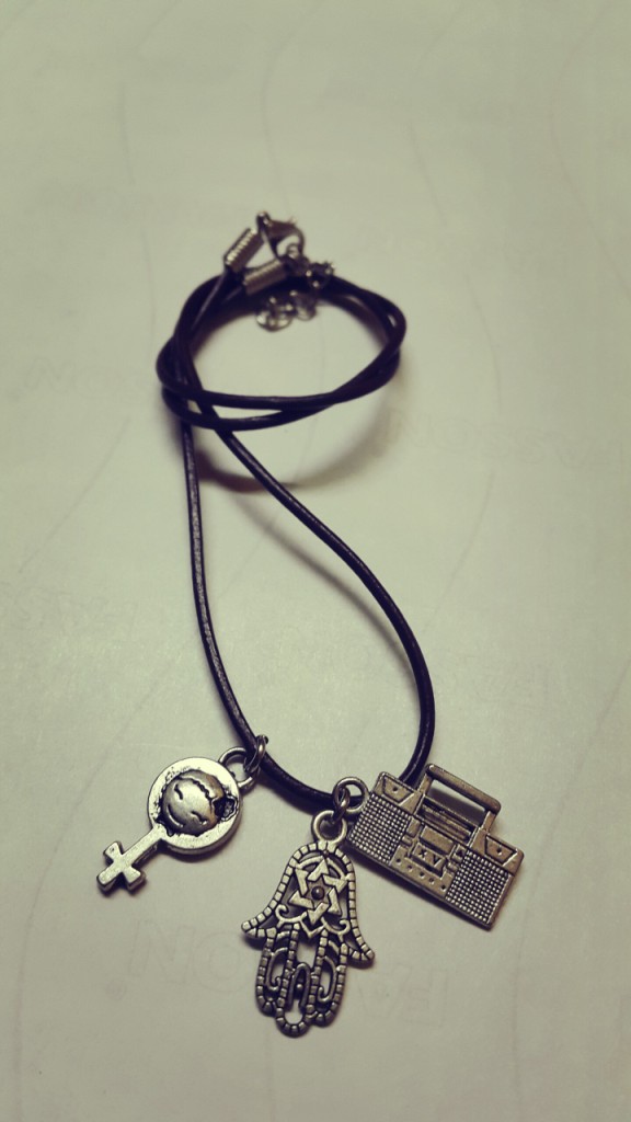 Buy leather thread neck locket Online @ ₹321 from ShopClues