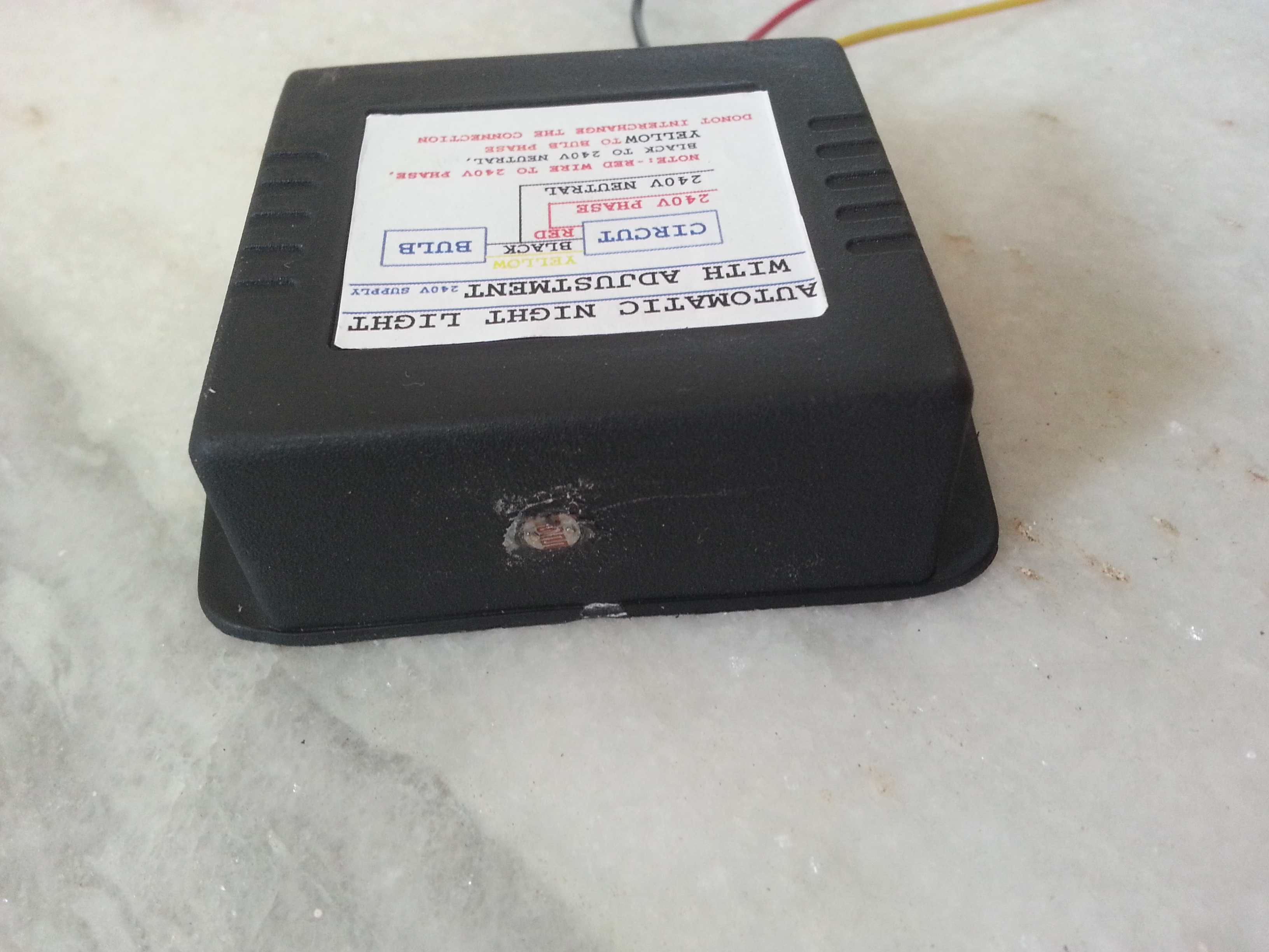 Buy Automatic Day Night ON/OFF Switch with sensitivity adj. Sensor ...