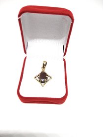 Gomed Stone (Up-Ratan) Locket