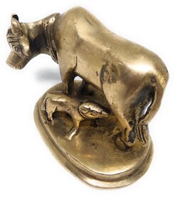 Ashtdhatu Kaamdhenu Gold Plated Gaye Statue