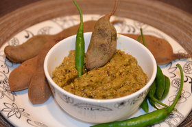 Chintakaya Thokku Pachadi / Green Tamarind Pickle / Raw Imli Achar