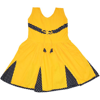 Dakshan Collections Self Design Cotton Frocks Girls