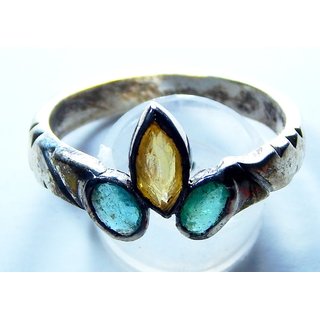 Urancia Rare Quality Ceylon Yellow Sapphire With Two Colombia Emerald Stone Ring