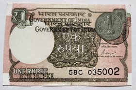 one rupees error note.