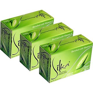 SIlka Green Papaya Soap For Skin Brightening  (135 g) Pack of 3