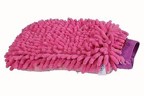 Siddi Auto Microfiber Vehicle Washing Hand Glove  cleaning of Tiles.