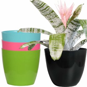 Style UR Home - Modern Decorative Plastic Flower Pots- Indoor- Outdoor - Set of 4