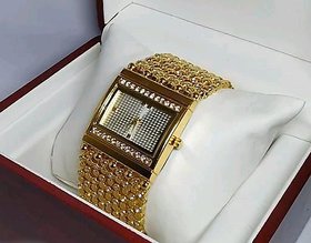 Hrv Gold Metal Rectangular Womens Watch