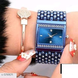 HRV Metal Rectangular Womens Watch