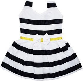 Dakshan Collections Self Design Cotton Frocks Girls