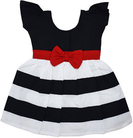 Dakshan Collections Self Design Cotton Frocks Girls