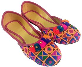 Oxhide Multicolored Pom Pom Jutti