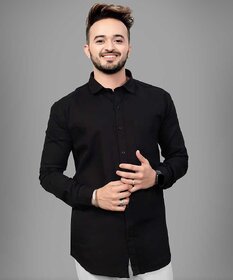 Baleshwar Men Black Solid Slim Fit Casual Shirt