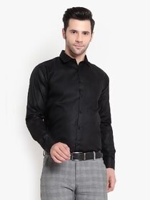 Baleshwar Men Black Solid Formal Shirt (Pack of 1 )