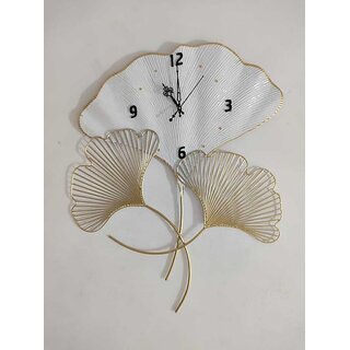 Amhomedecor Analog 61 cm X 61 cm Wall Clock (White, Without Glass, Standard)