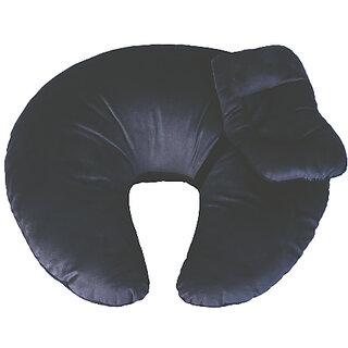 Flipon Nurshing Pillow The Action of Feeding a Baby With Milk From the Mother 5 Different Uses 9 Month warrenty