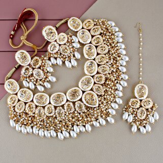 LUCKY JEWELLERY Back Meenakari Gold Plated White Color Tika, Earring Kundan Choker Necklace Set (2415-J5SK-1815-W)