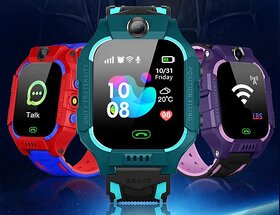 Smart Kids LBS Tracking Watch with Voice Calling, SOS, Remote Monitoring, Camera, Smartwatch (Green Strap, Free Size)