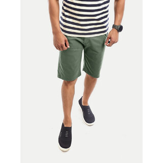 Men Solid Green  Slim Fit Casual Shorts.