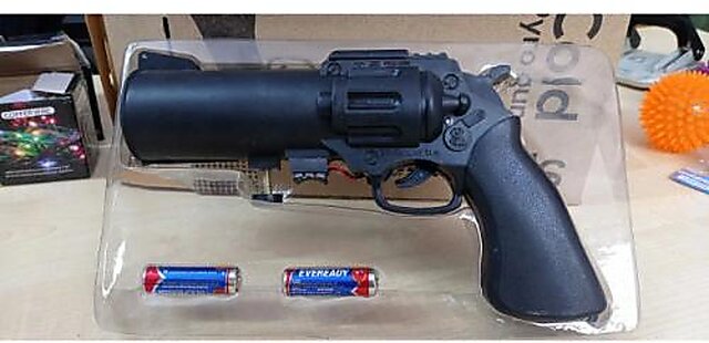 Buy Cold Pyro Gun with 2 Cells Professional Pyrotechnics Tool for ...