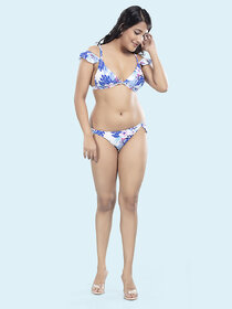 Bold  Bae Fashion Beachwear Ruffled Bikini Top With Panty In Blue