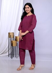KurtaKraze Kurti With Pent Set
