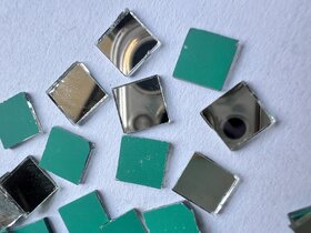 MIRROR GLASS WORLDWIDE Square Shape 7 mm 740 Pieces 100 gm Decorative Mirrors for Lippan Art, Mandala, Fabric, Jewelry M