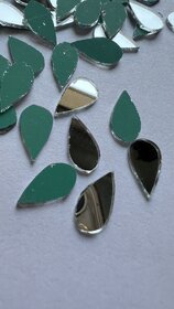 MIRROR GLASS WORLDWIDE Almond Shape Mirror for Lippan Art  Materials Kit 8  13 mm 660 Pieces 100gm
