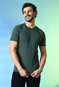 PrintCultr Solid Men Round Neck Polyester Dark Green T-Shirt