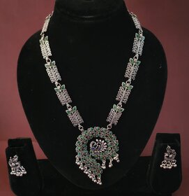 Elegant Long Pendant Style Oxidized Silver Tone Necklace and Earrings Set Brass Alloy Necklace with Earrings