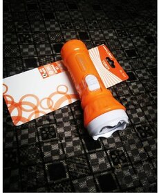 Charkee 5W High Flash Led torch Plastic Body Rechargeable Tourch (Multicolor)