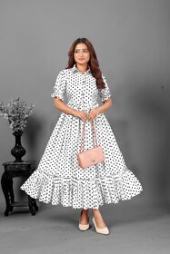 Fancy Flair Women White Short Sleeve Polkadot Fit  Flare Dress