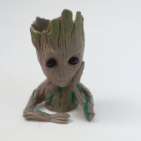 Groot Thinking - Desktop planter/ pen stand