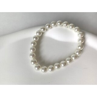 Techiefox Elegant Stretchable Pearl Bracelet for Women and Girls  Classic White Beaded Wristwear for Everyday fashion