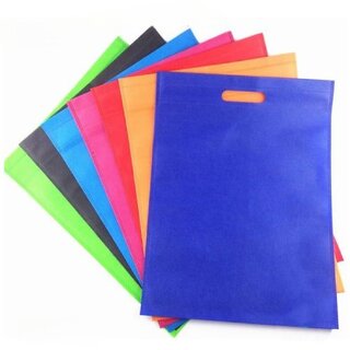 D-Cut Non Woven Bags 10x14 inches  Pack of 24 Pcs