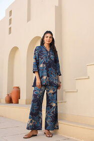 Elara Women's Chic Rayon Slub Co-ord Set with Floral Pattern