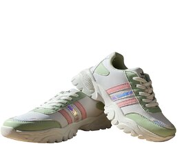 Stylish Women's Sports Shoes - Comfortable and Trendy Athletic Footwear
