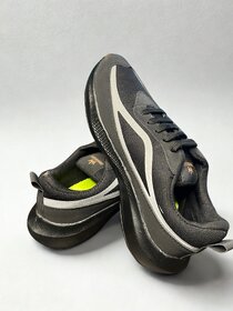 Boys' Black Sports Shoes with Breathable Mesh and Cushioned Insole