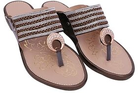 Wellmax Womens Coffee Traditional Ethnic Design Kohlapuri Flat Sandals