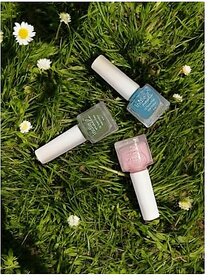 Nail Polish Set for Women | Long-Lasting High Shine Nail Paint Combo | Vegan and Cruelty-Free | 3 Bright Vibrant Shades | Quick Dry Nail Polish Set (Heavenly Trio Pack of 3)