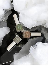 Nail Polish Set for Women | Long-Lasting High Shine Nail Paint Combo | Vegan and Cruelty-Free | 3 Bright Vibrant Shades | Quick Dry Nail Polish Set (Urban Jungle Pack of 3)