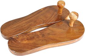 Yuvi Shoppe  Wooden Handicrafted Charan Khadau Slipper Paduka For Pooja,Home,Worship,Daily Wear (Medium