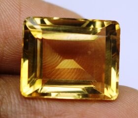 Natural Golden Yellow Topaz (Sunhala) 11.90 ct./13.00 Ratti. For Ring / Pendant ZB11298