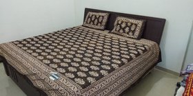 Badmer Print 100  cotton king size double bedsheet with 2 Pillow cover